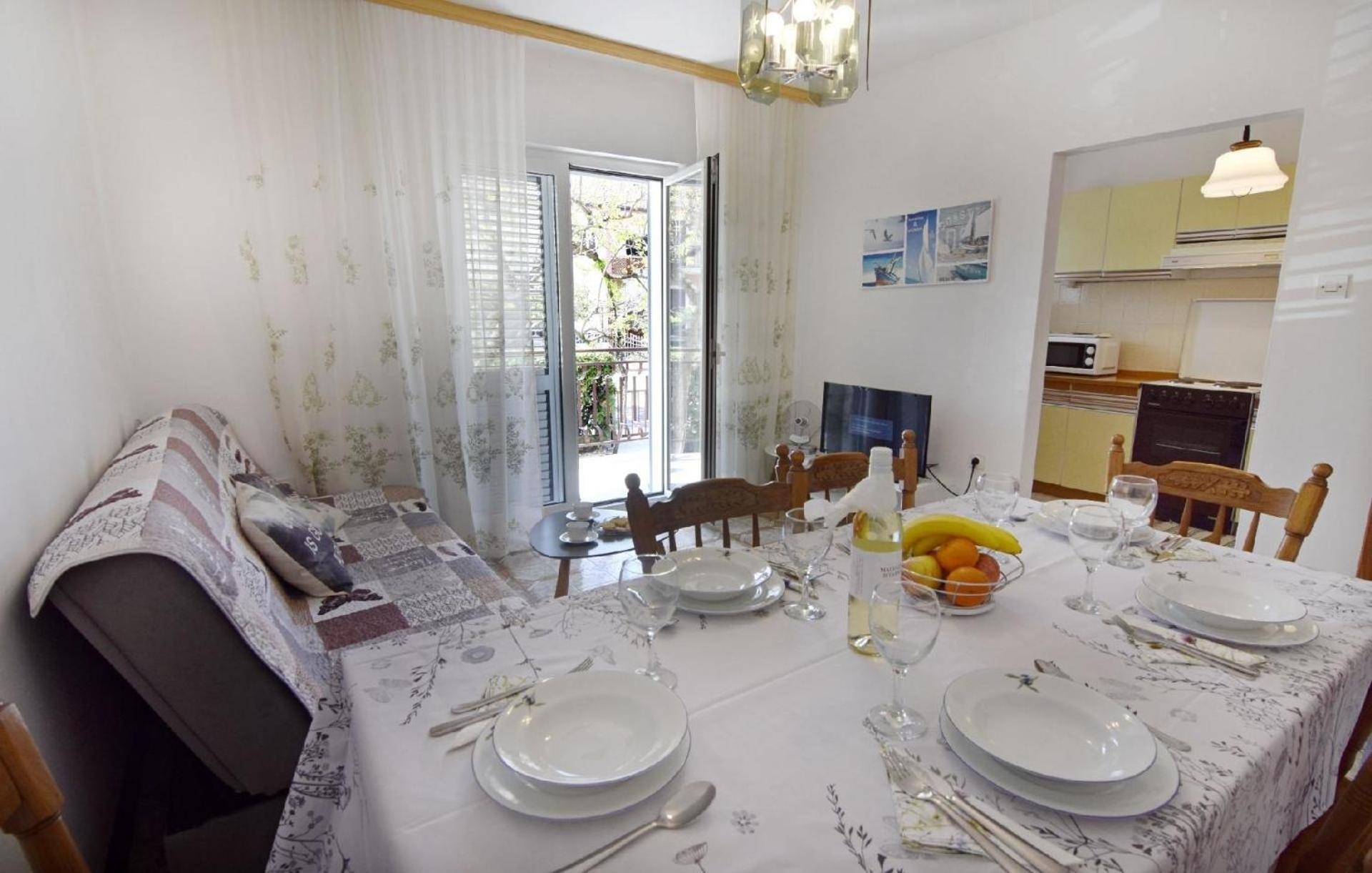 Einfache Und Geraeumige Umag